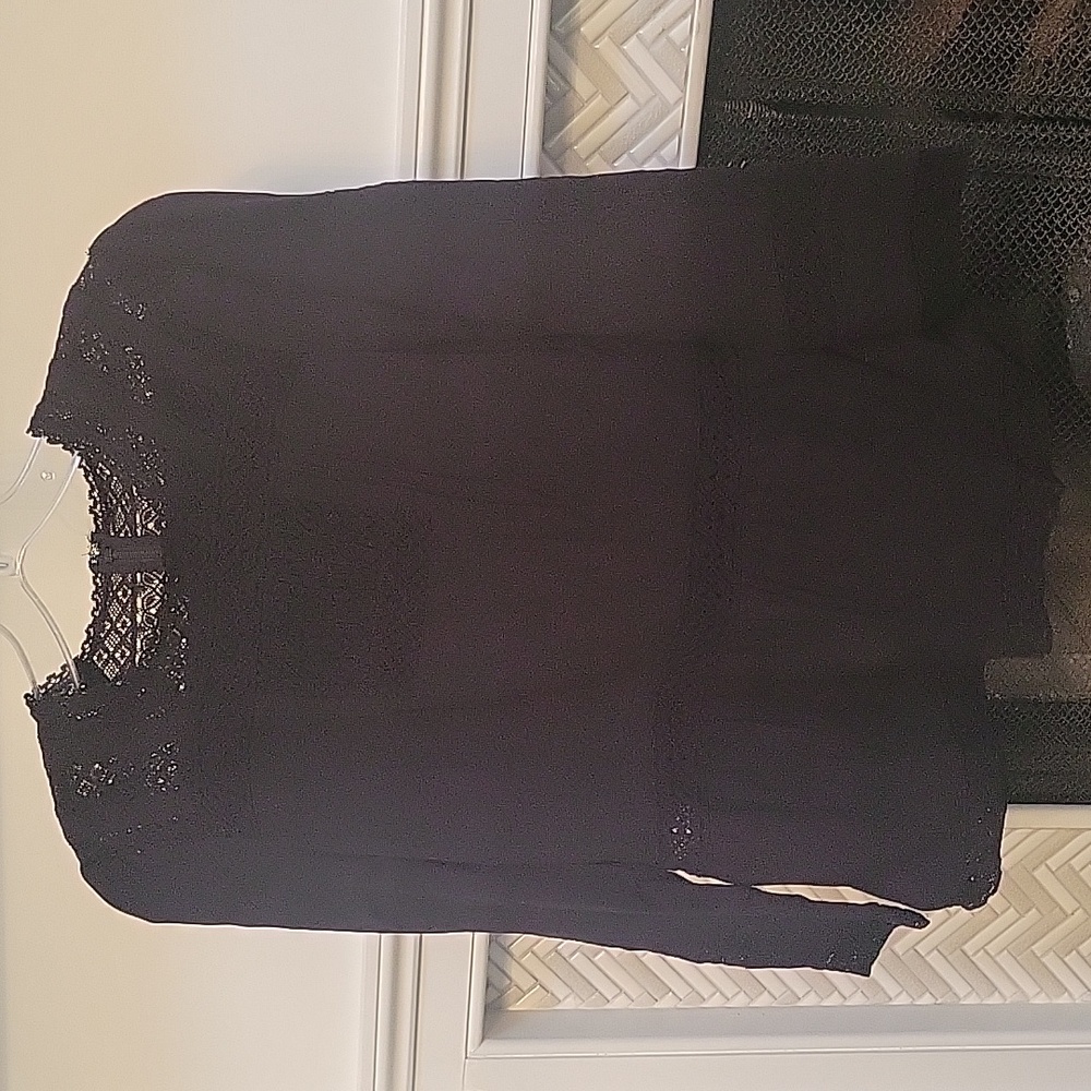 J Crew black size 2 top with lace